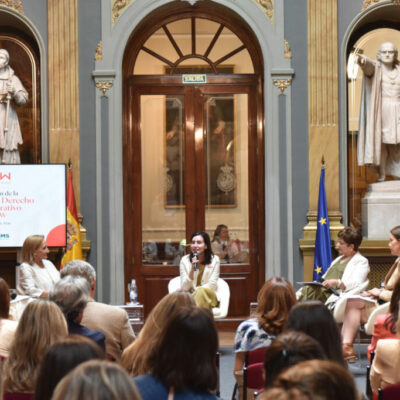 Comisión de Derecho Administrativo de WLW AEDEN
